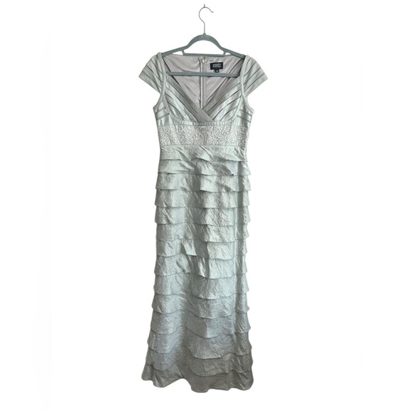 Adrianna Papell Dresses & Skirts - Adrianna Papell Silver Cap Sleeve Layered Gown Embellished Dress Size 6